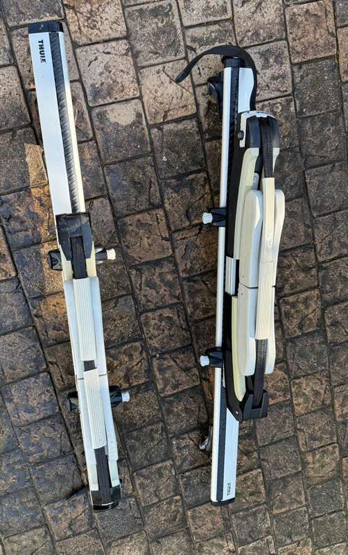 Thule roof rack with SUP cradle