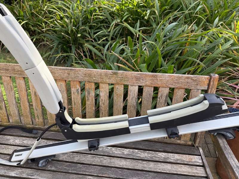 Thule roof rack with SUP cradle