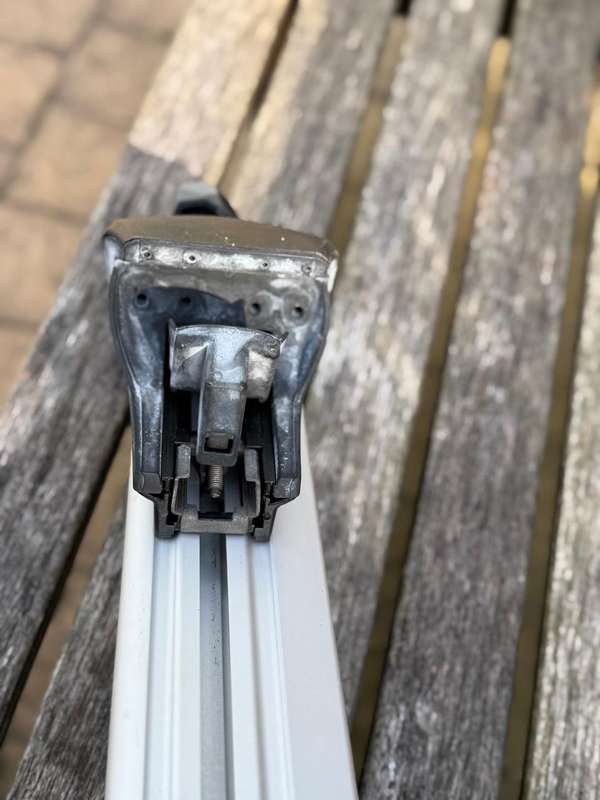Thule roof rack with SUP cradle
