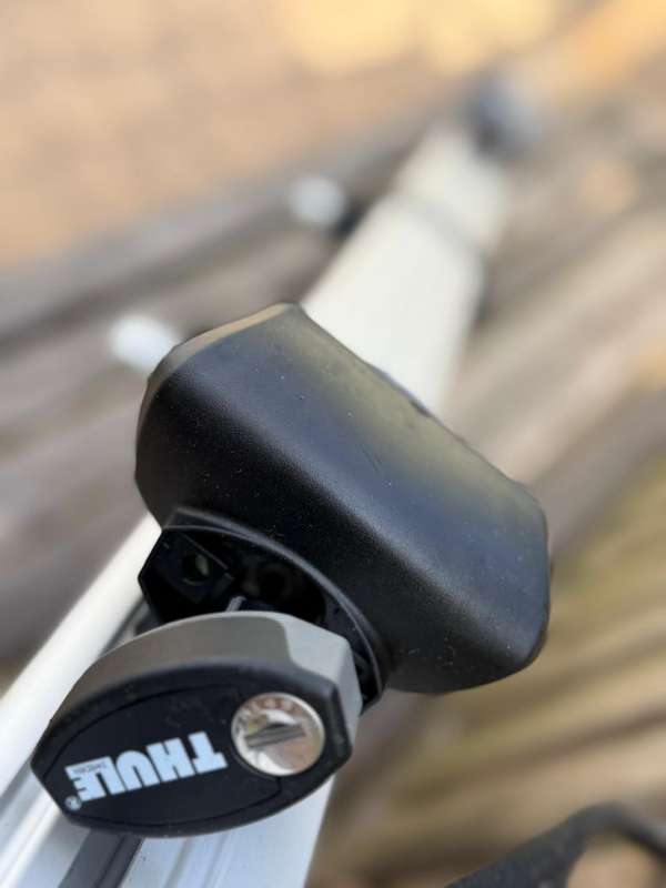 Thule roof rack with SUP cradle