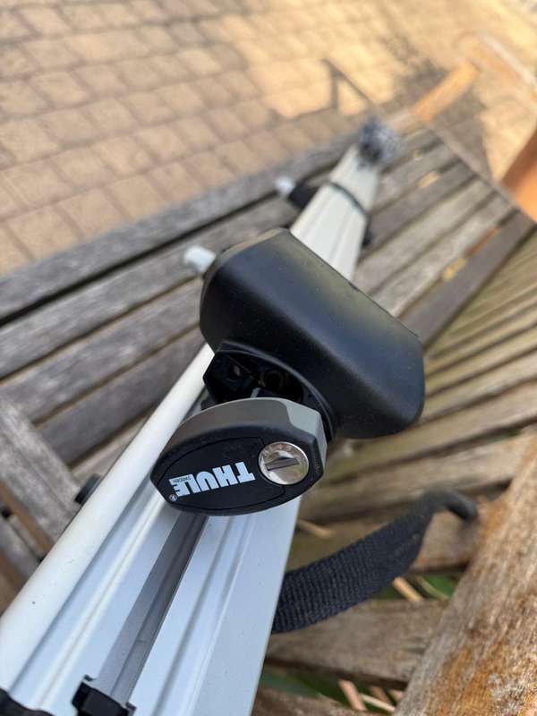 Thule roof rack with SUP cradle