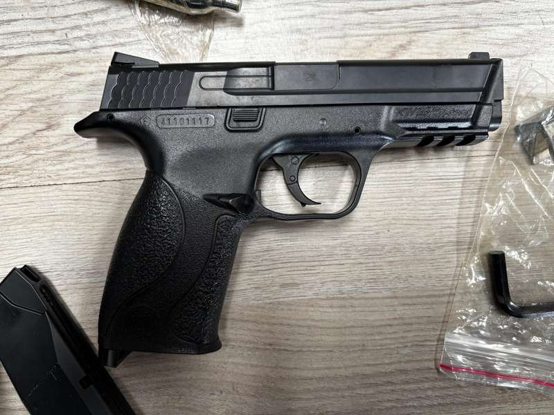 KWC CO2 Pistol