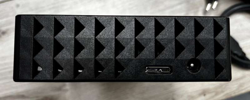 Expansion Desktop Drive