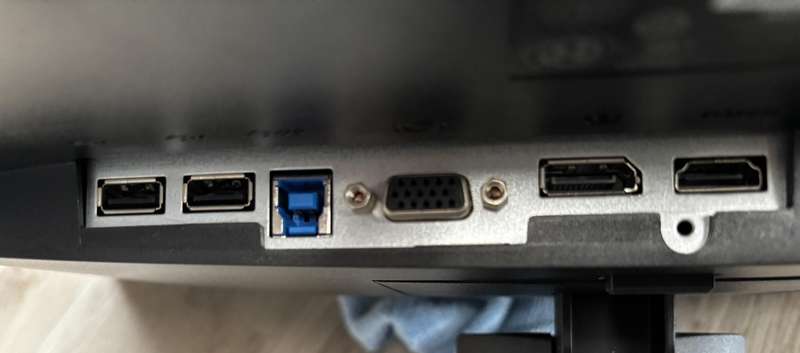 Dell 24" LED Monitor
