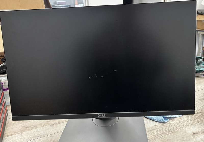 Dell 24" LED Monitor