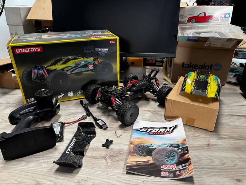 RC buggy 2.4Ghz