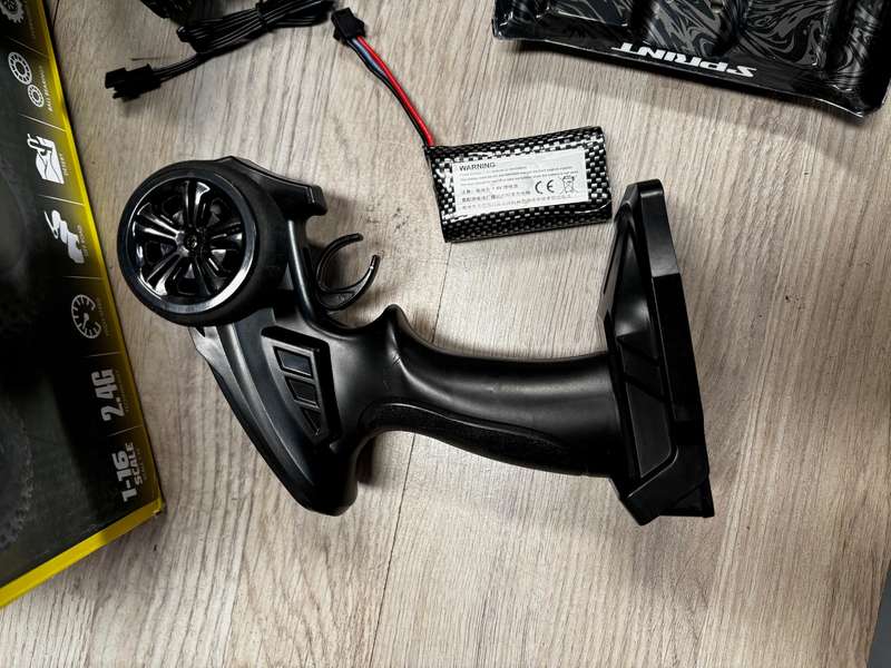 RC buggy 2.4Ghz