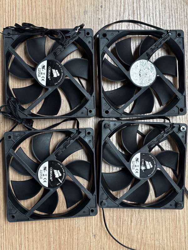 Corsair Case Fans