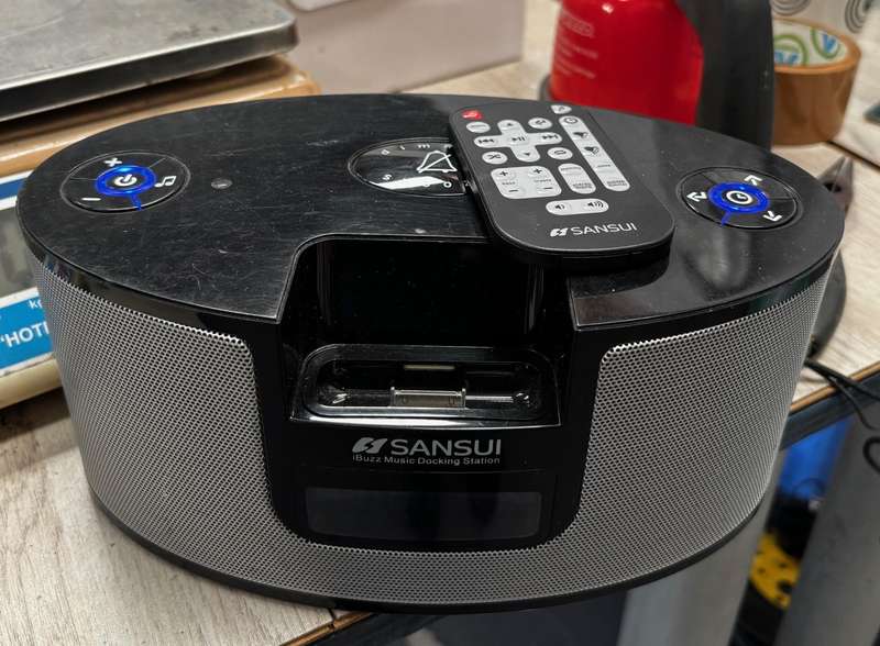 iPad dock and Radio