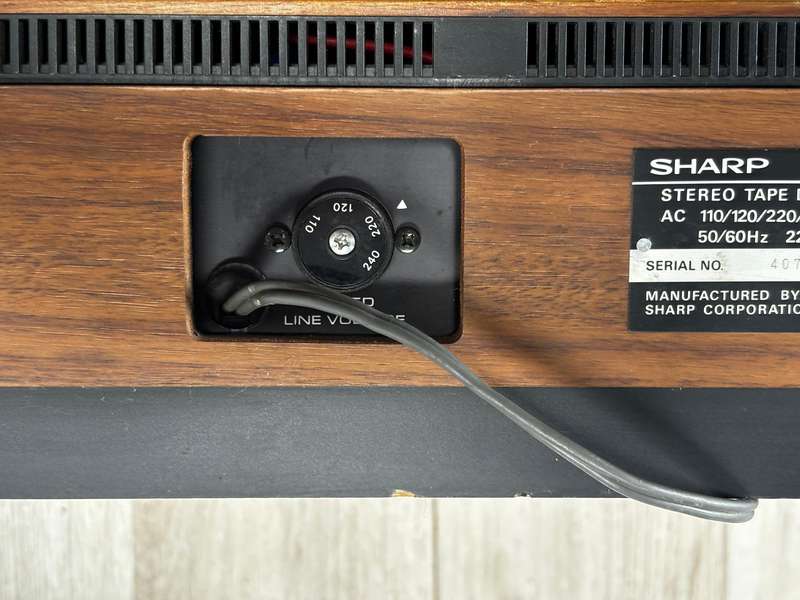 Stereo tape deck