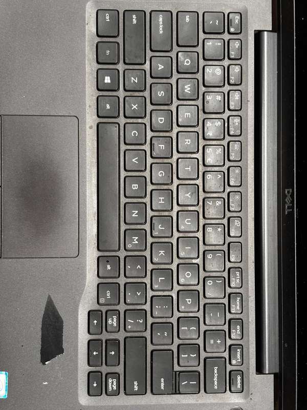 Dell 7400 Laptop