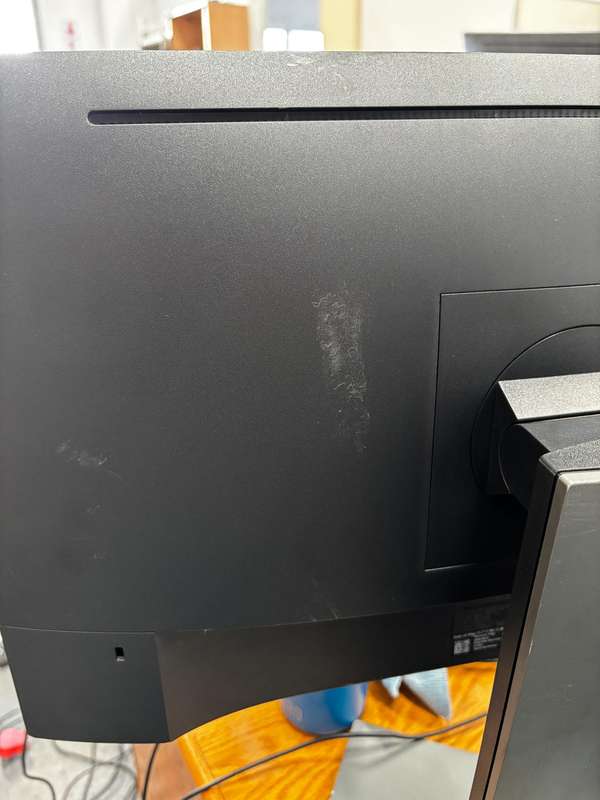 Dell 22" LCD Screen