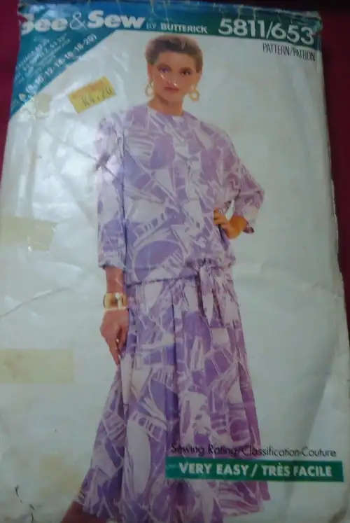 BUTTERICK PATTERN 5811/653 TOP & SKIRT SIZE A 8 - 20 COMPLETE SEWING PATTERN