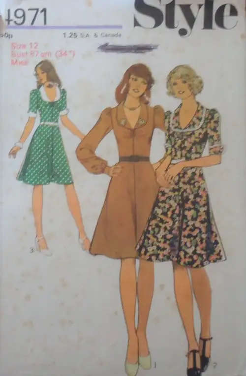 STYLE 4971 DRESS WITH COLLAR SIZE 12 BUST 87 CM/34" COMPLETESTYLE 4971 DRESS  SEWING PATTERN