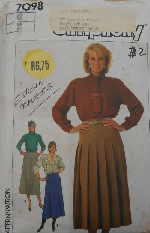 SIMPLICITY 7098 STITCHED SKIRT SIZE 12 COMPLETE SEWING PATTERN
