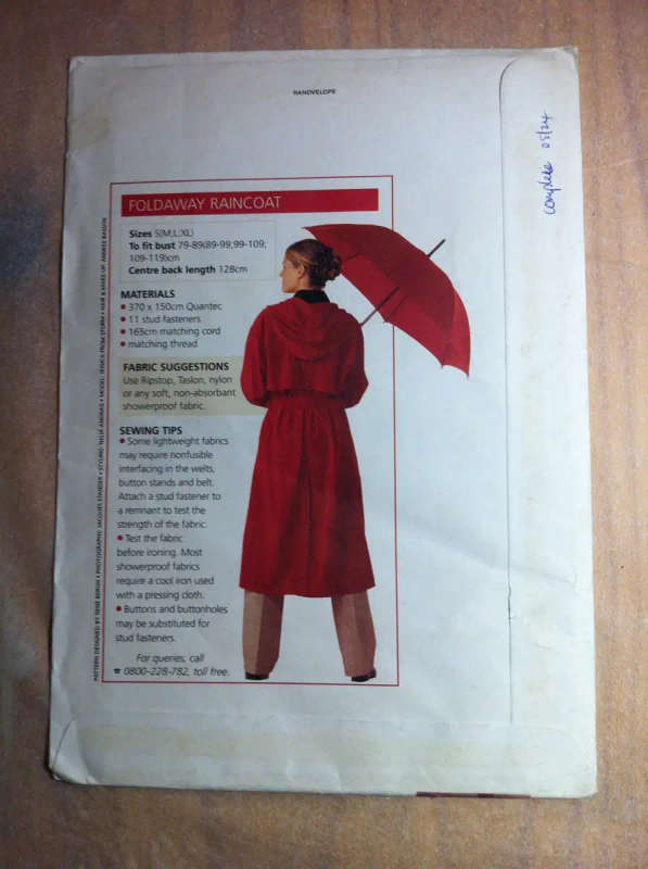 Value Classics Foldaway Raincoat Size S - XL Complete SEWING PATTERN