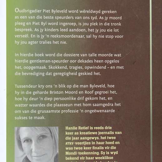Byleveld. Dossier van 'n baasspeurder deur Hanlie Retief