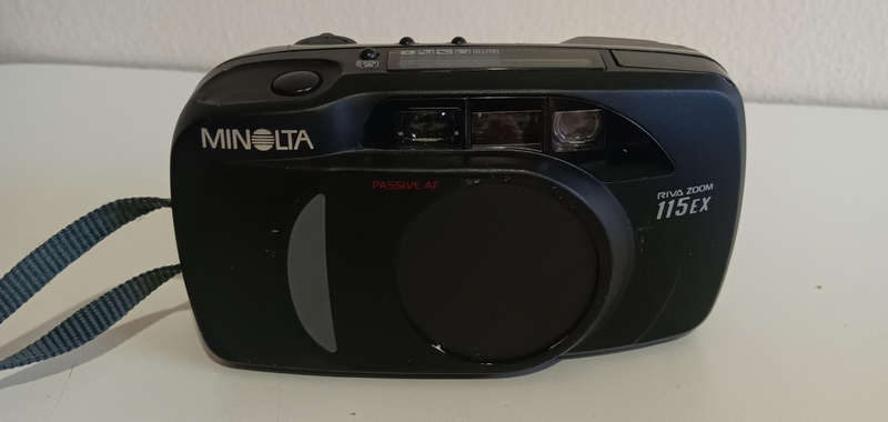 Minolta Riva Zoom 115 ex