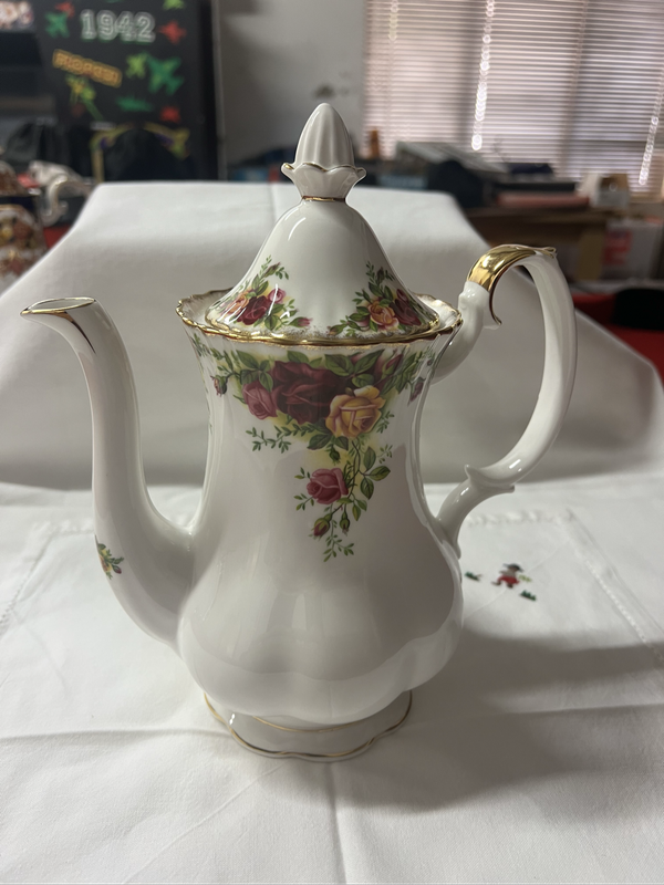 Royal Albert Old Country Roses Coffee Pot