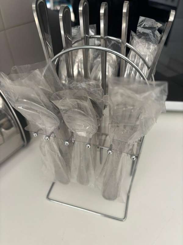 Cutlery Set 24 Piece with stand - Totally Home