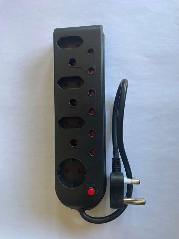 Multi Plug 7 way in black - Redisson