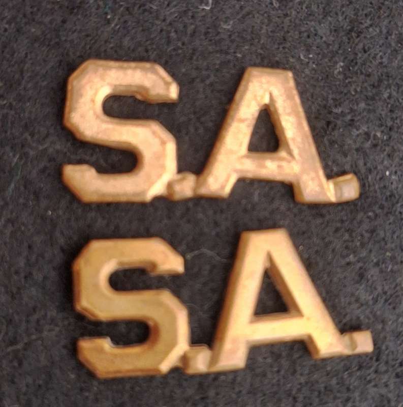 SADF - SA TITLE BADGES PAIR - PINS INTACT