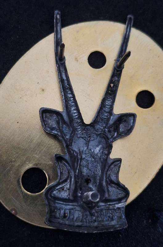 SWATF -  HQ CAP BADGE (LARGER TYPE) - SCREWS / PINS INTACT