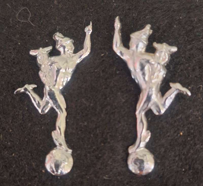 SADF FULL SIZE SIGNALS CORPS COLLAR BADGES - PINS  INTACT