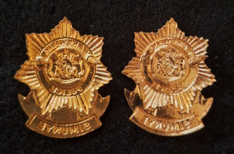 EX HOMELAND - KANGWANE POLICE GILDING COLLAR BADGES