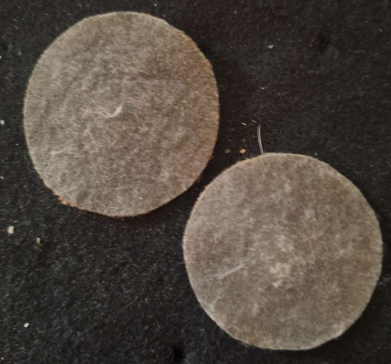 SADF NUTRIA  SEW ON 9 POINT STAR PIPS PAIR FOR NUTRIA S/SGT BRASSARDS.