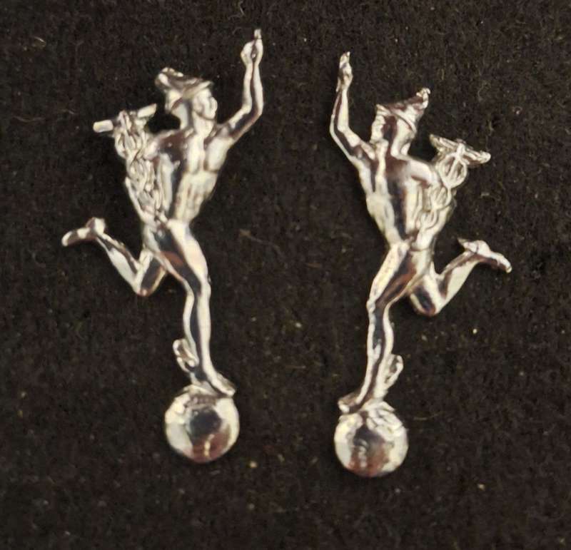 SADF FULL SIZE SIGNALS CORPS COLLAR BADGES - PINS  INTACT