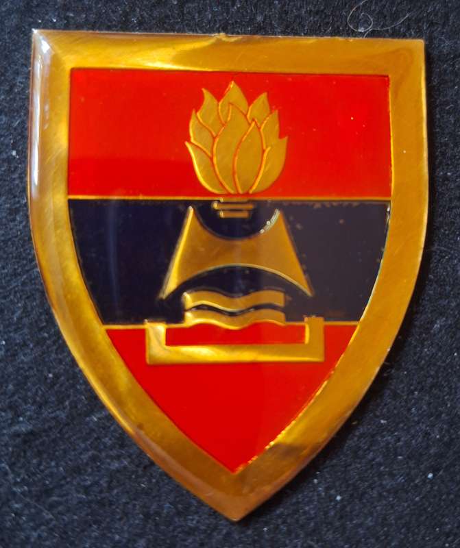 SADF - 2 FIELD ENGINEER REGT SHOULDER FLASH  - $$$ NO PINS $$$