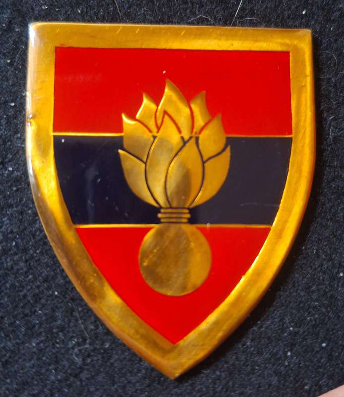 SADF SCHOOL OF ENGINEERS SHOULDER FLASH  - $$$ NO PINS $$$