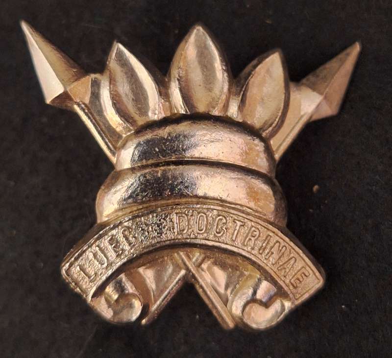 SADF - 111 BATALLION CAP BADGE - SCREWS INTACT