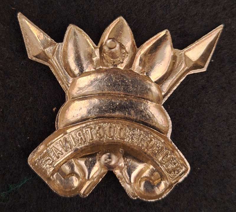 SADF - 111 BATALLION CAP BADGE - SCREWS INTACT