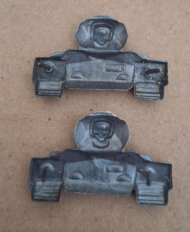 SWATF - ARMOUR CORPS COLLAR BADGES - PINS INTACT