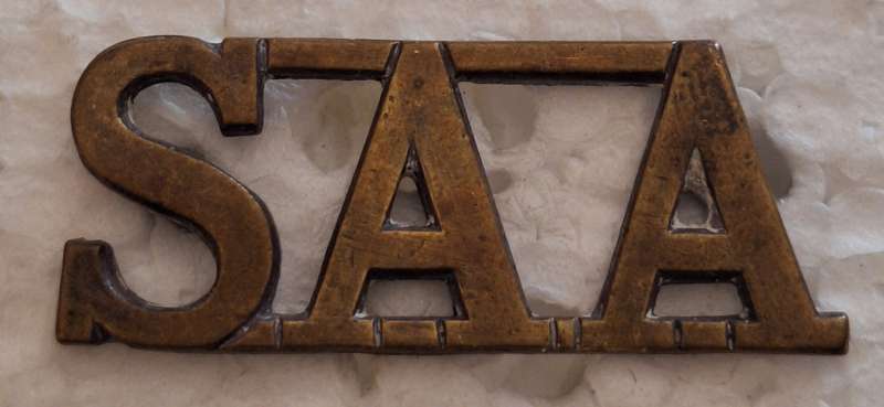 SINGLE SAA BRASS SHOULDER TITLE - LUGS INTACT
