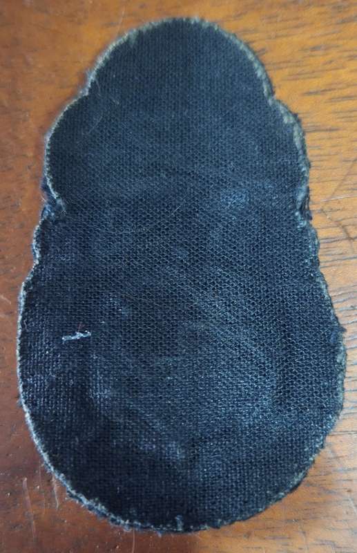 SA NAVY (PRE 1994) OTHER RANKS CAP BADGE - LUREX THREAD