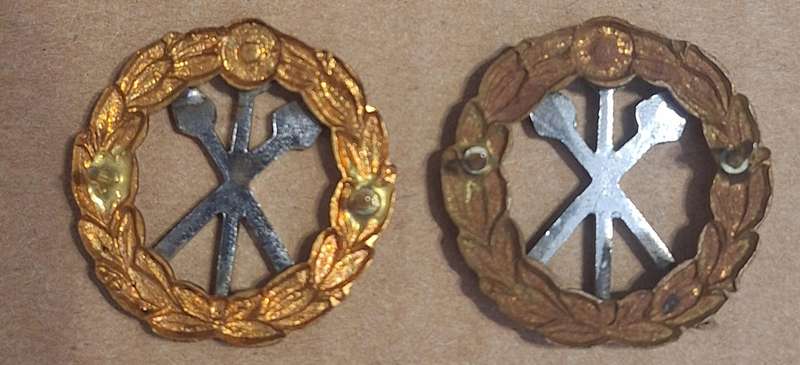 SADF - SUPPORT SERVICES COLLAR BADGE PAIR - PINS INTACT.