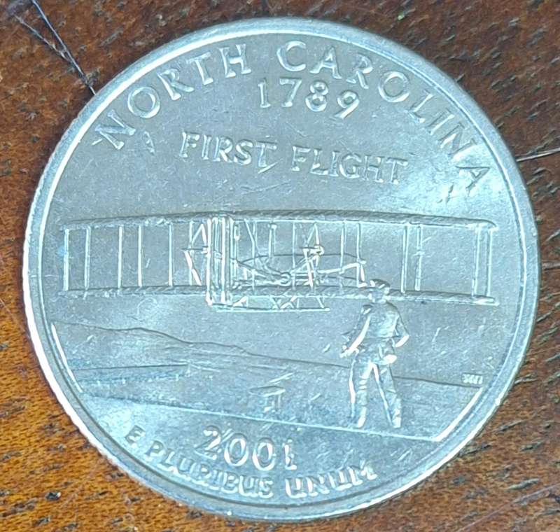 2001 USA QUARTER DOLLAR (STATE QUARTER) - NORTH CAROLINA