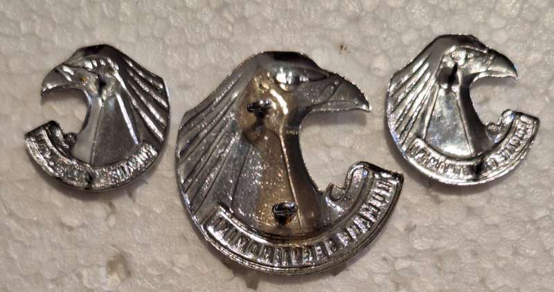 SADF - PERS SERVICES CAP AND COLLAR BADGES SET - LUGS AND PINS INTACT