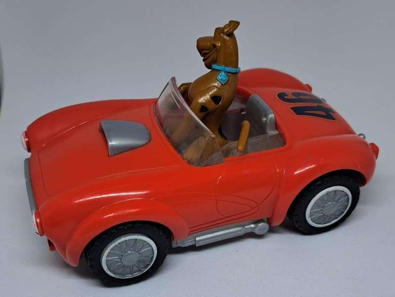 Original Hanna-Barbera - Scooby-Doo In Race Car - Approx 15cm