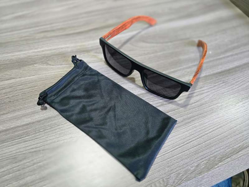 Dubery High Quality Polarized Sunglasses Black - Wooden