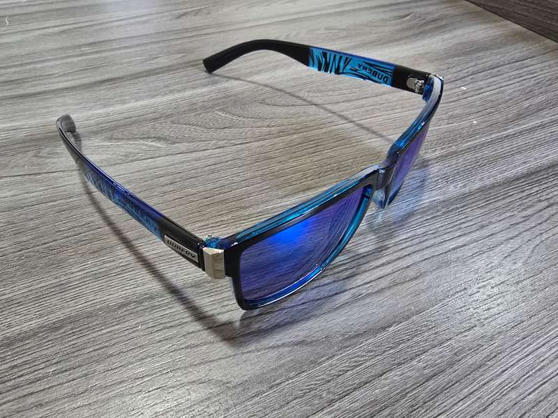 Dubery High Quality Polarized Sunglasses Classic Blue