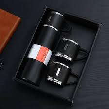 Stainless Steel Vacuum Flask Set with 3 Mugs