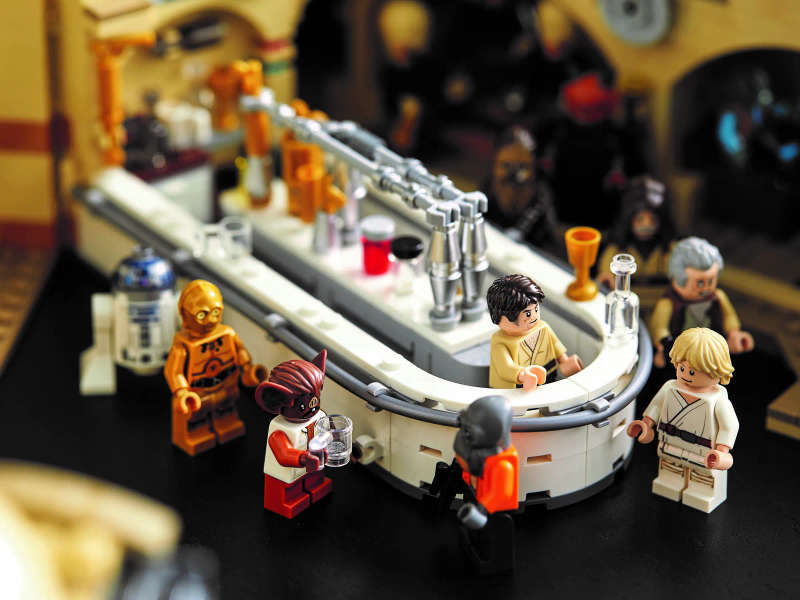 LEGO® Star Wars (Master Builder Series) - Mos Eisley Cantina (75290)