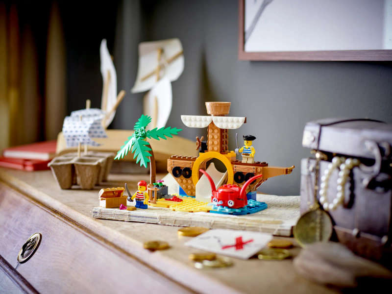 LEGO® Limited Edition - Pirate Ship Playground (40589)