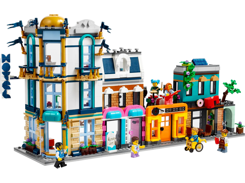 LEGO® Creator 3-in-1 Main Street (31141)