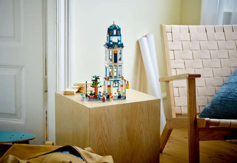 LEGO® Creator 3-in-1 Main Street (31141)