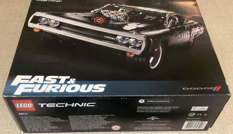 LEGO® Technic - Dom's Dodge Charger (42111)